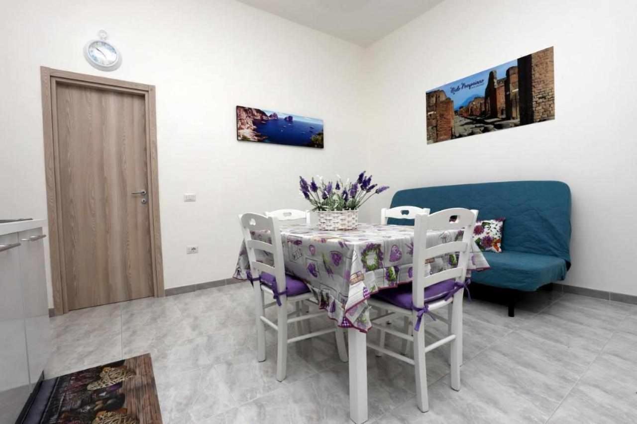 Nido Pompeiano Casa Vacanze ภายนอก รูปภาพ